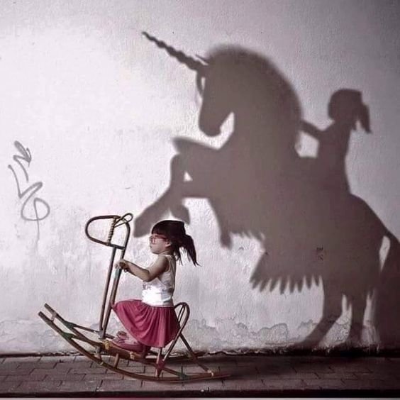 Hogyan válnak valóra az álmok? Olvasgass: http://mindenstimmel.hu/hogyan-valnak-valora-az-almok/: